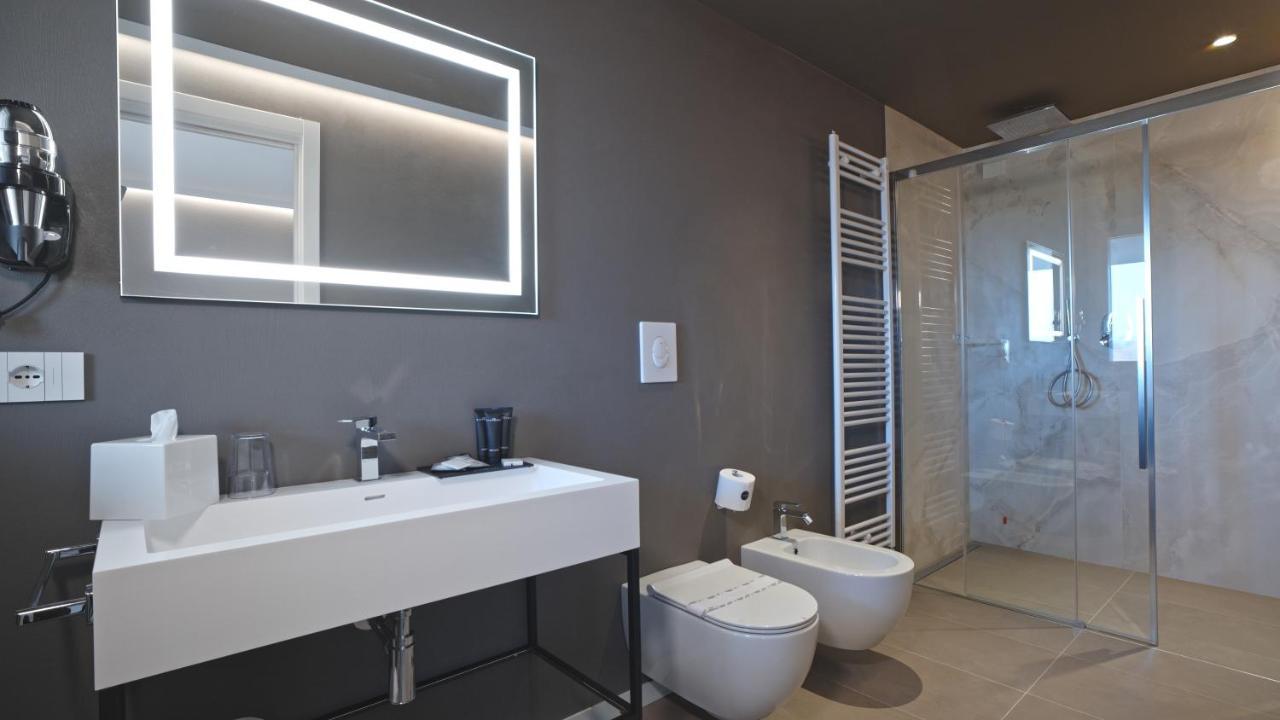 Hotel Cristal Sirmione Luaran gambar