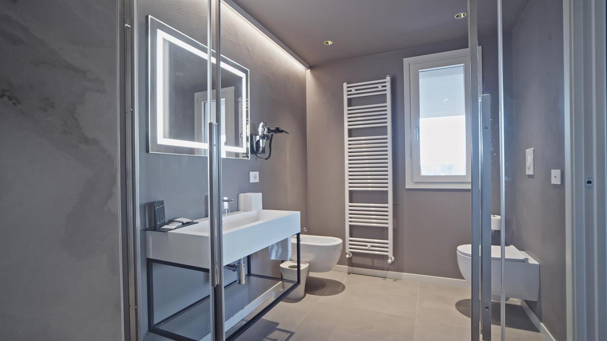 Hotel Cristal Sirmione Bilik gambar